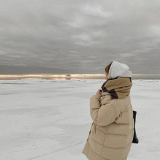 Логотип @carweter - игры и общение💫