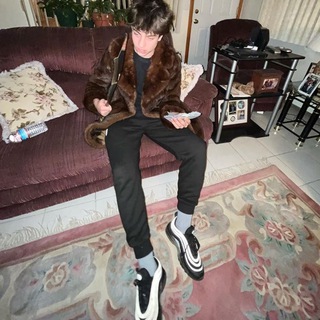 Логотип @cashoutmik - cashoutmike