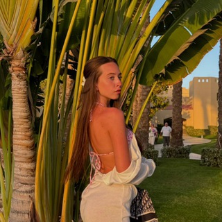 Логотип @caterenchuk - kk