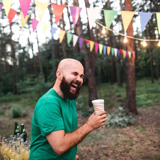 Логотип @caymusic - ухокаймана