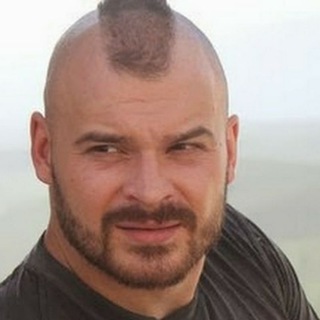 Логотип @celeb1488 - Знаменитости и зиги.