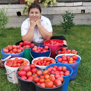 Логотип @celo_i_yulya - Село и Юля