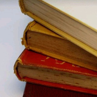 Логотип @cementerioliterario - El Cementerio de los libros olvidados