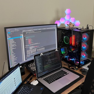 Логотип @cengtr - AI Tools - Tech & Coding