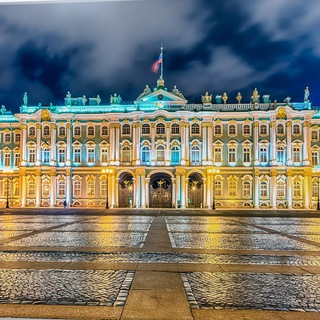 Логотип @centralnyjrajon - Живущие в центре Питера