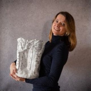 Логотип @ceramicwithlove - Irina Volvach Art Ceramics. О керамике с любовью