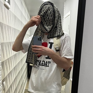 Логотип @ch9kmach9v - никита чекмачёв что-то постит