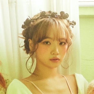 Логотип @chaewon_le_sserafims - Kim Chaewon | LE SSERAFIM