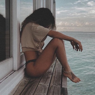 Логотип @chantttttt - 𝚌 𝚑 𝚊 𝚗 𝚝.🤍