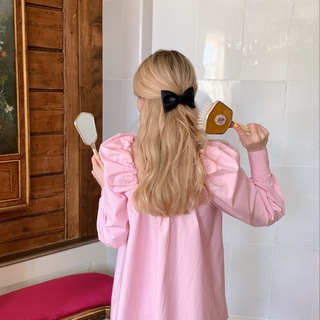 Логотип @chapteronebypolina - Chapter one