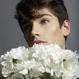 Логотип @chaste_man - Целомудренный мужчина. Христианство. Православие