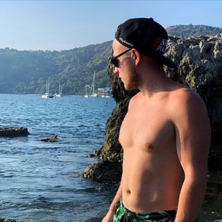 Логотип @chat_bandana - Bandana чат