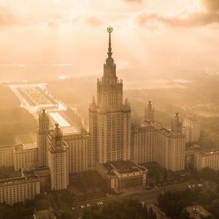 Логотип @chat_msu - Чат МГУ 🌅
