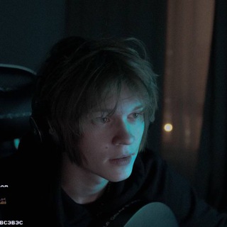 Логотип @chatklopissn - чат дашки