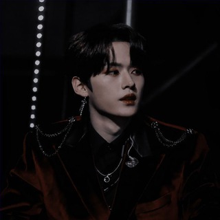 Логотип @chatkorbrorh - проститут