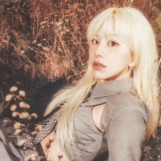 Логотип @chatkpopstikersme - чат🕷