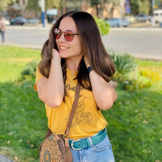 Логотип @chatlusha - Lu.lusha