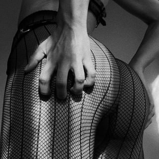 Логотип @chatsalisoy - Болтаем с Алисой 🖤