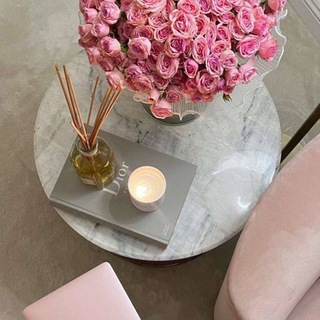 Логотип @chatstickersandstories7 - Девчонки путешествуют. Ответы