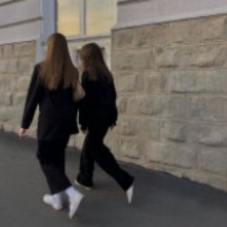 Логотип @chatt_friends - Чат человых людей