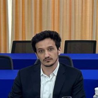 Логотип @che_tam - Че там у Ольховского?