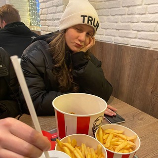 Логотип @chechenskienevesti - чеченские невесты