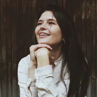 Логотип @chemolchim - О чём молчат художники🤫