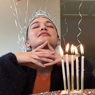 Логотип @cherrywinetg - CHERRY WINE