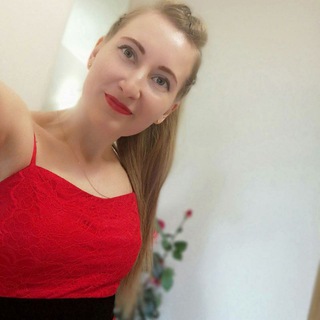 Логотип @chestny_psiholog - Клуб Катюши Чесноковой