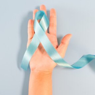 Логотип @chestnyeuchitelia - Честные учителя Беларуси