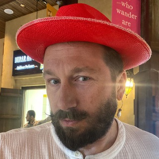 Логотип @chichvarkin - Евгений Чичваркин