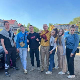 Логотип @chickenadvice - Реальные истории🖇️