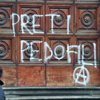 Логотип @chiediloaloro - Chiedilo a loro