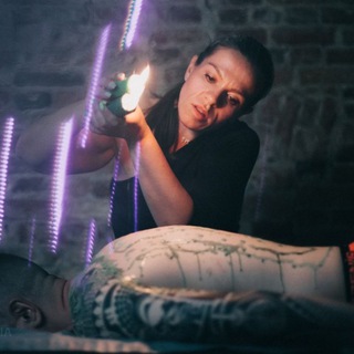 Логотип @chikerchat - Чат для комментариев