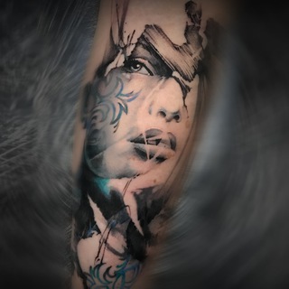 Логотип @chilloutworkshop - ТАТУ В МОСКВЕ | CHILLOUT TATTOO