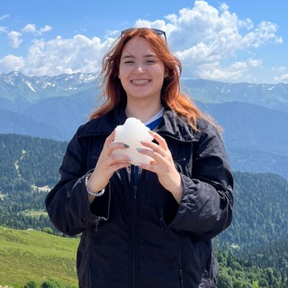 Логотип @chinchanchyn - Чинь чань чунь