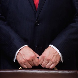 Логотип @chinovnek - Честный чиновник