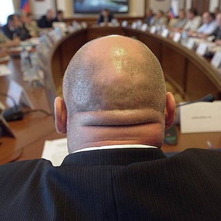 Логотип @chinovnikekb - Скромный чиновник