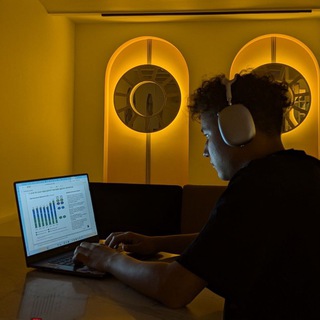 Логотип @chkn_ur - ЮРАЛ