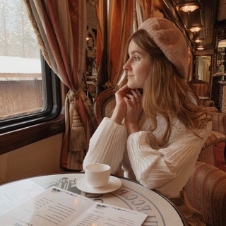 Логотип @christinacherr - ChristinaCherry