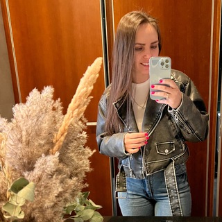 Логотип @christulyala_pro_prodaji - РЕГУЛЯРНЫЕ ПРОДАЖИ ЧЕРЕЗ БЛОГ⚡️ | Кристина Калина