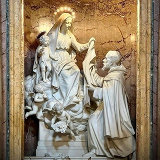 Логотип @christusvincit - Christus vincit