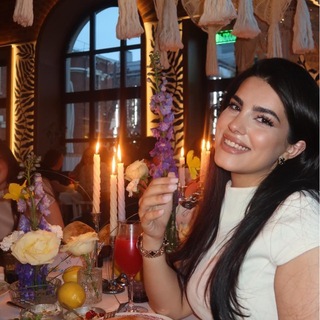 Логотип @chtodumaetkk - что думает КК?