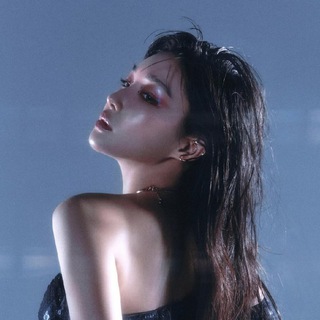 Логотип @chungha_sng - CHUNG HA • 김청하