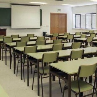 Логотип @clasesislamicas - CLASES ISLÁMICAS