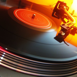 Логотип @clb_msc - 𝐂𝐥𝐮𝐛 𝐌𝐮𝐬𝐢𝐜 𝐙𝐨𝐧𝐞