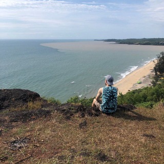 Логотип @cleverrussians - Русское комьюнити