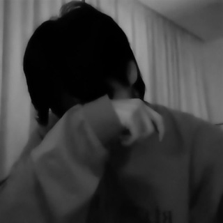 Логотип @clloseness - близость убийства ублажает.