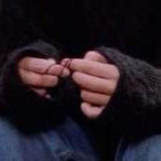 Логотип @close_to_the_stars - close to the stars.