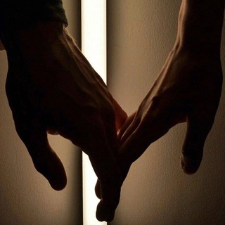 Логотип @closetotheheart - 𝙗𝙡𝙞𝙯𝙠𝙤 𝙠 𝙨𝙚𝙧𝙙𝙩𝙨𝙪.